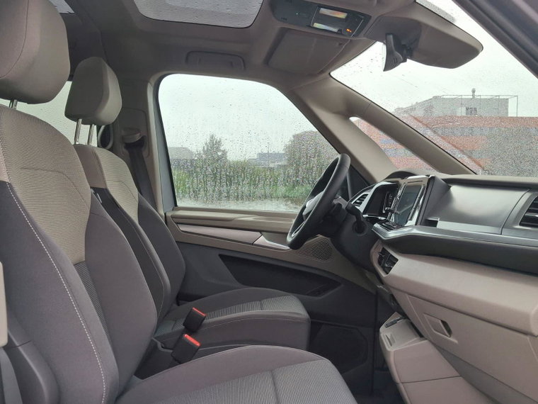 Vehicle Image 38