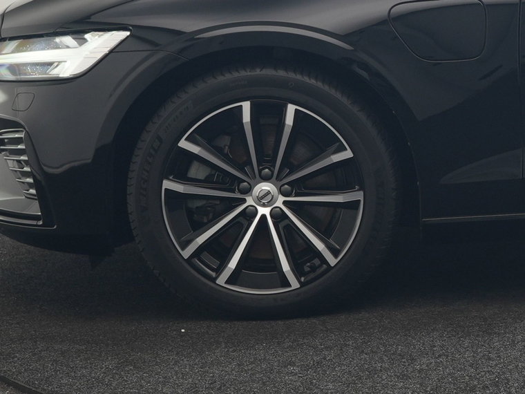 Vehicle Image 48