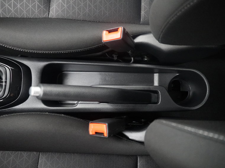 Vehicle Image 33
