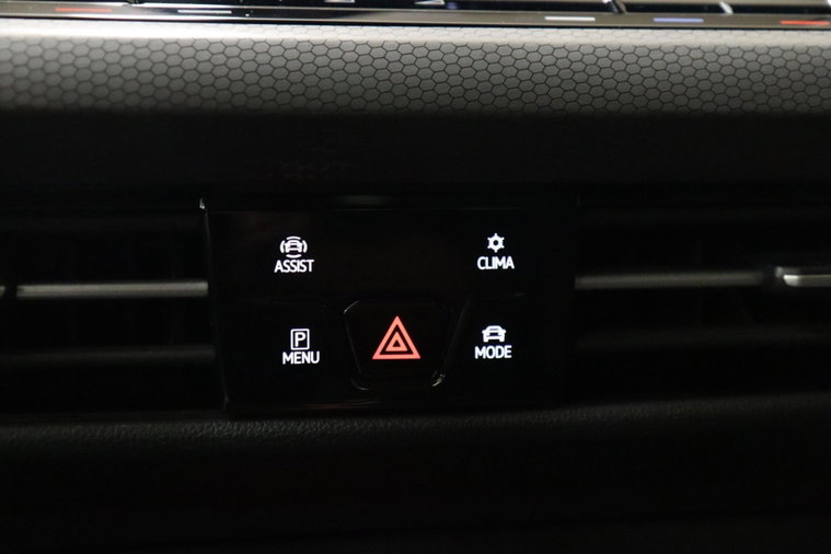 Vehicle Image 45