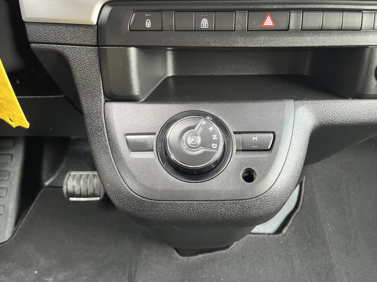 Vehicle Image 34