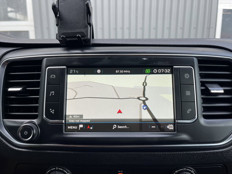 Vehicle Image 39