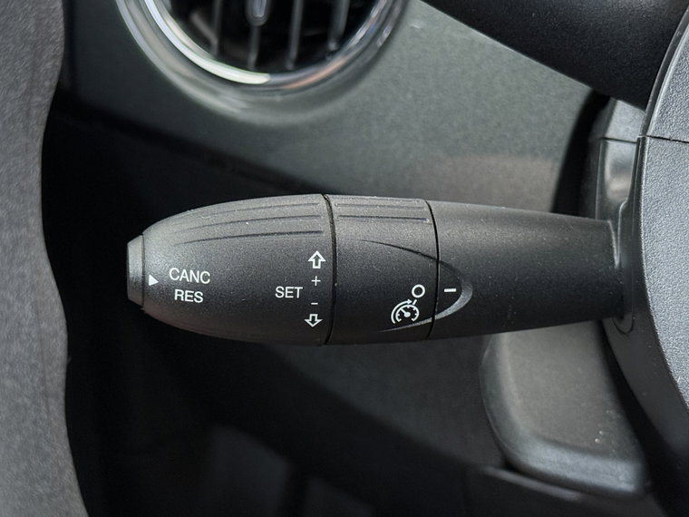 Vehicle Image 24