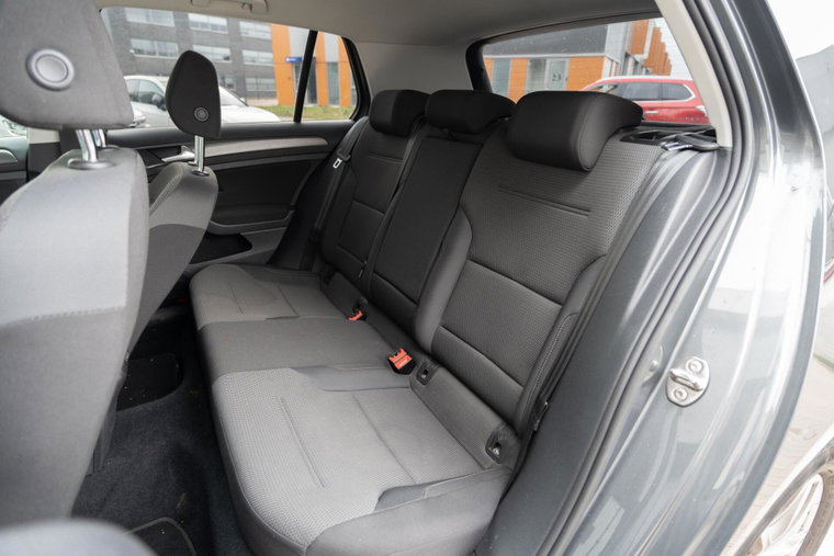 Vehicle Image 31