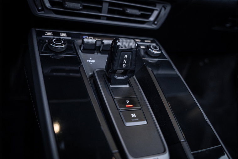Vehicle Image 22