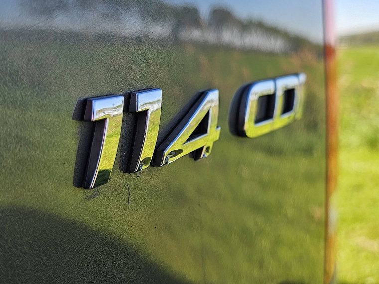 Vehicle Image 21