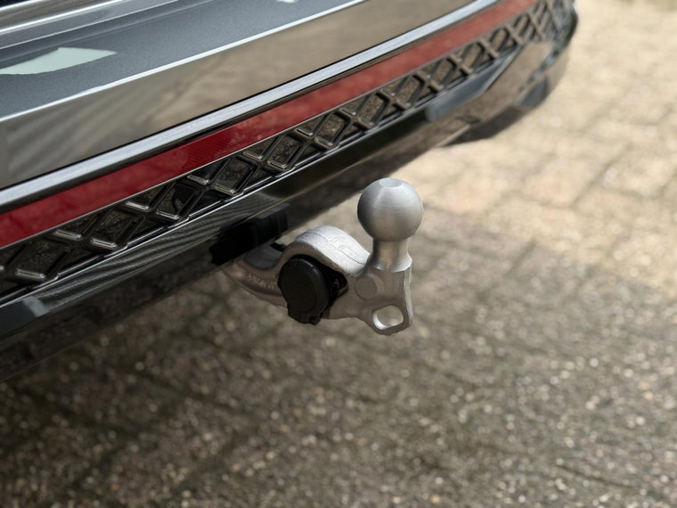 Vehicle Image 33