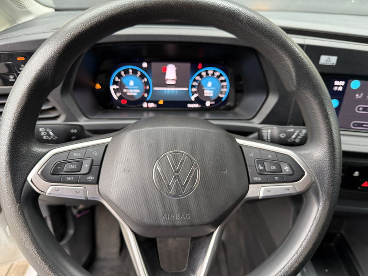 Vehicle Image 33
