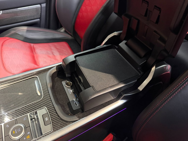 Vehicle Image 30