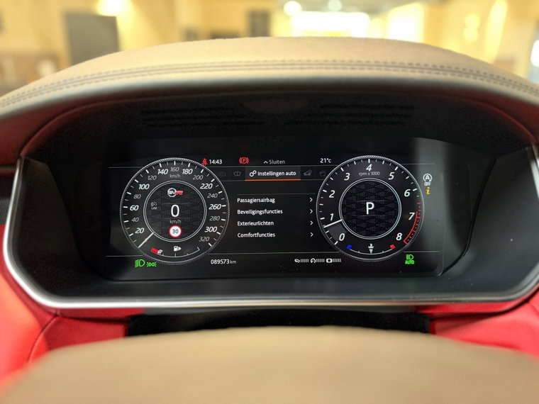 Vehicle Image 45