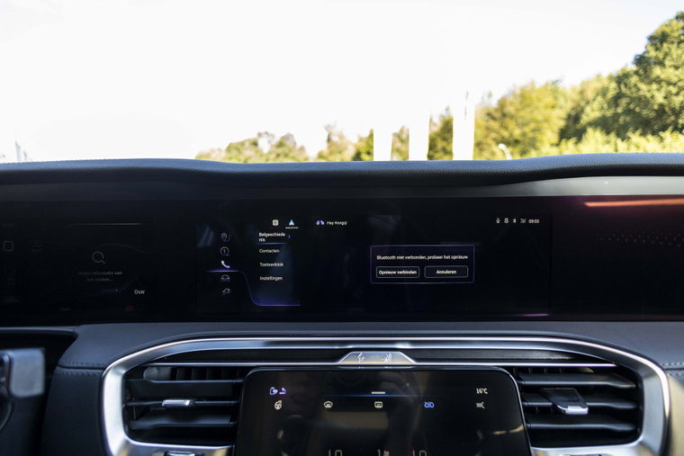 Vehicle Image 40