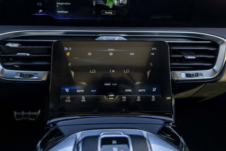 Vehicle Image 45