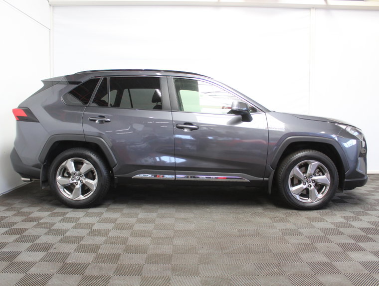 Vehicle Image 15