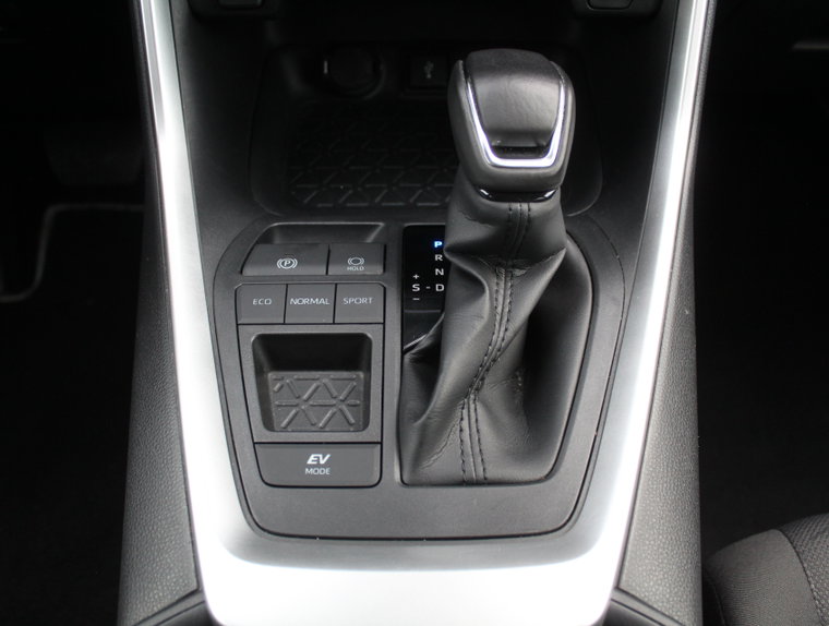 Vehicle Image 23