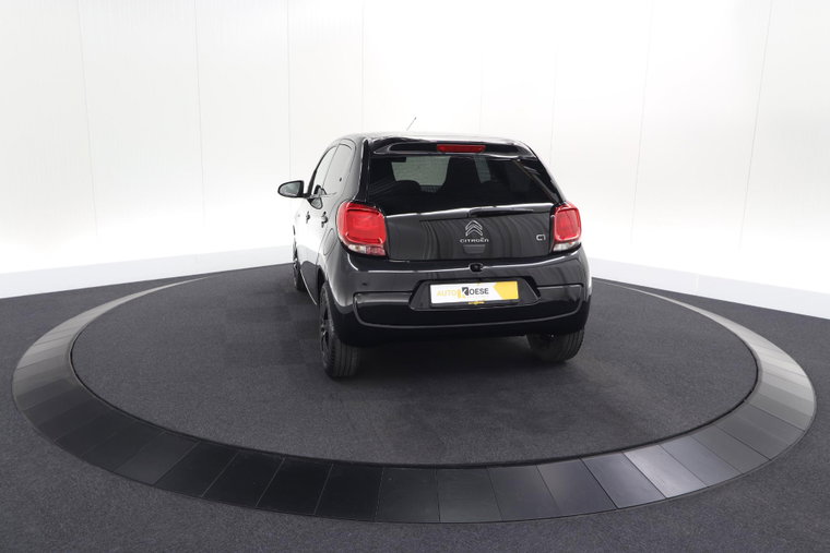 Vehicle Image 19