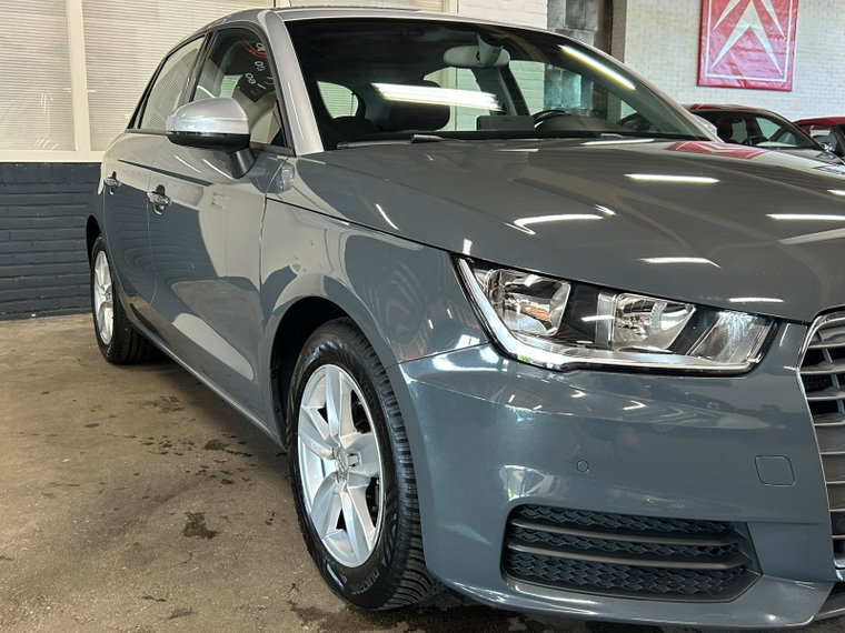 Vehicle Image 20