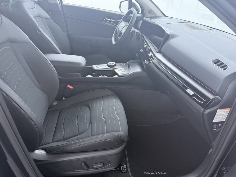 Vehicle Image 40