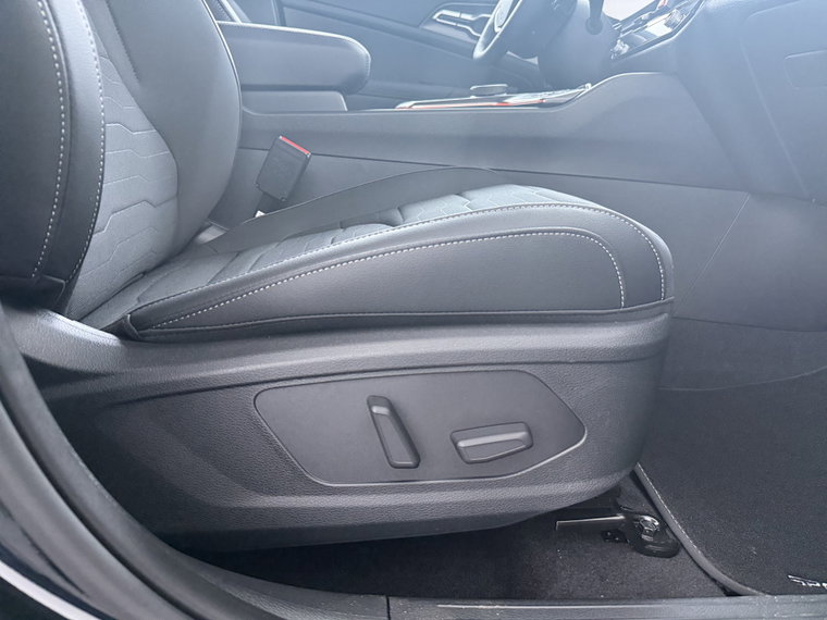 Vehicle Image 41