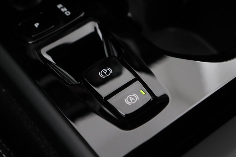 Vehicle Image 38