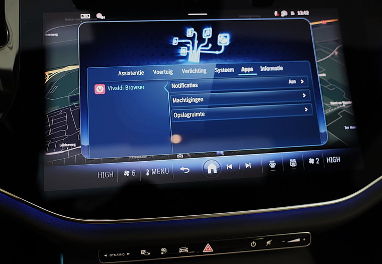 Vehicle Image 34