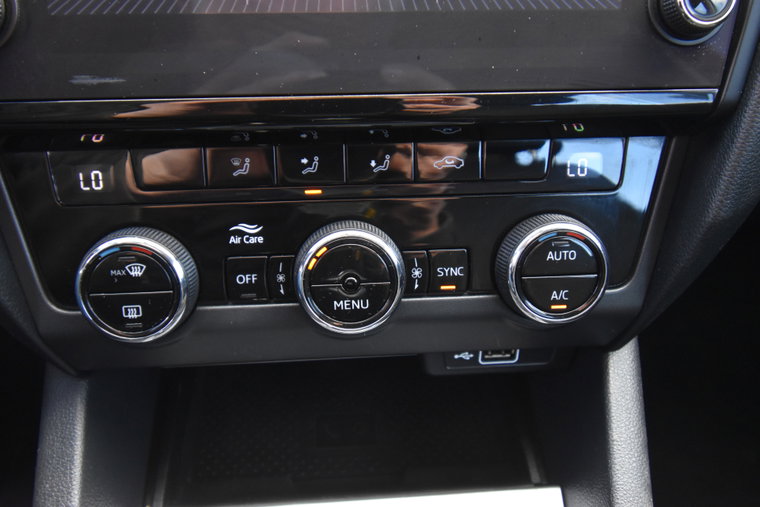 Vehicle Image 27
