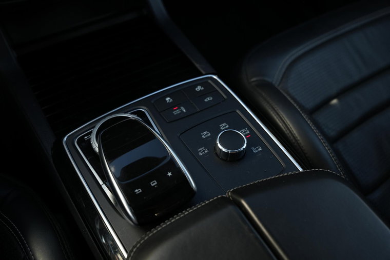 Vehicle Image 37