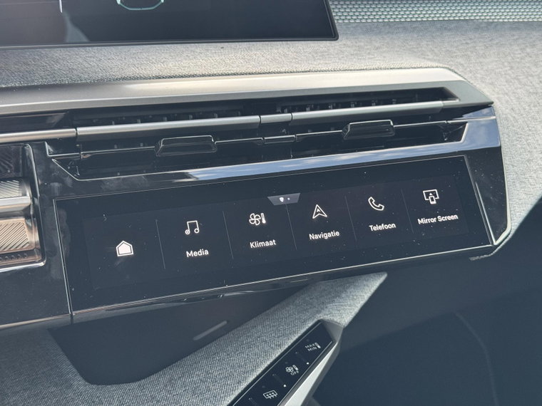 Vehicle Image 50