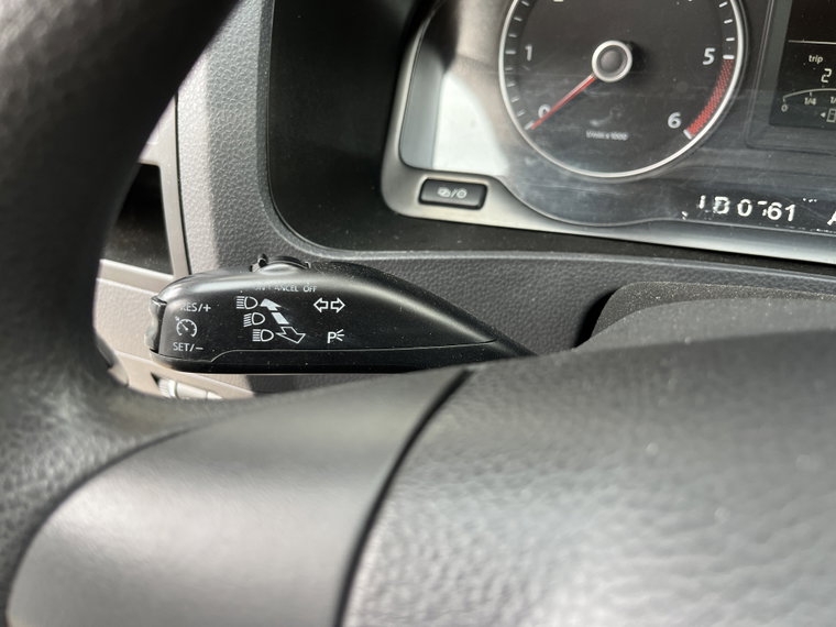 Vehicle Image 26