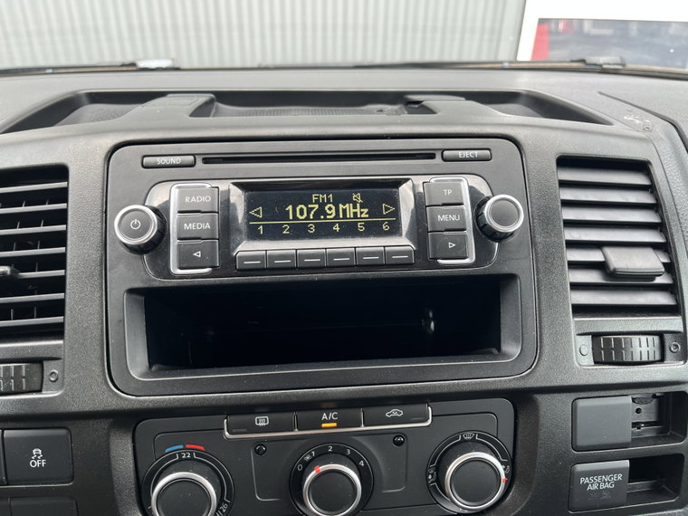 Vehicle Image 28