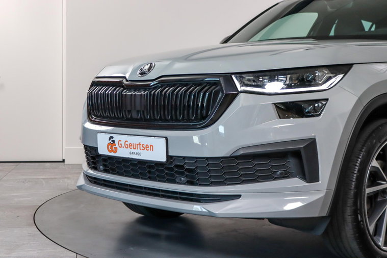 Vehicle Image 50