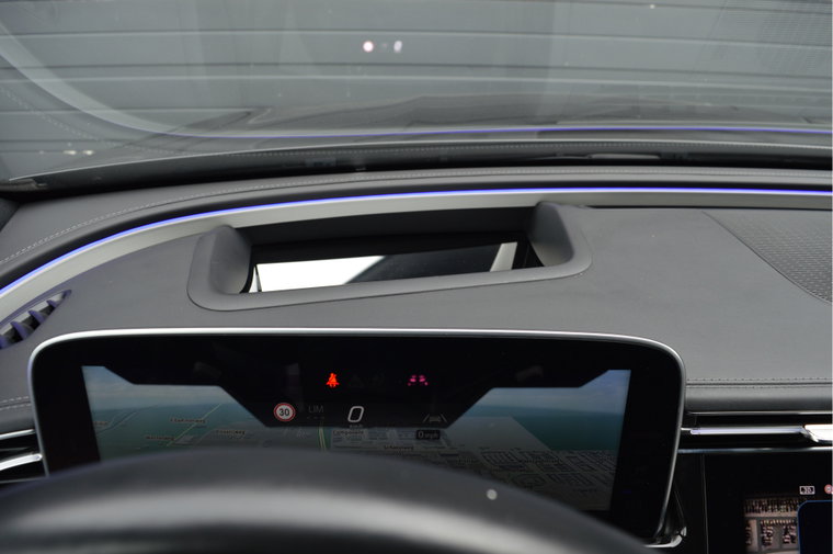 Vehicle Image 38