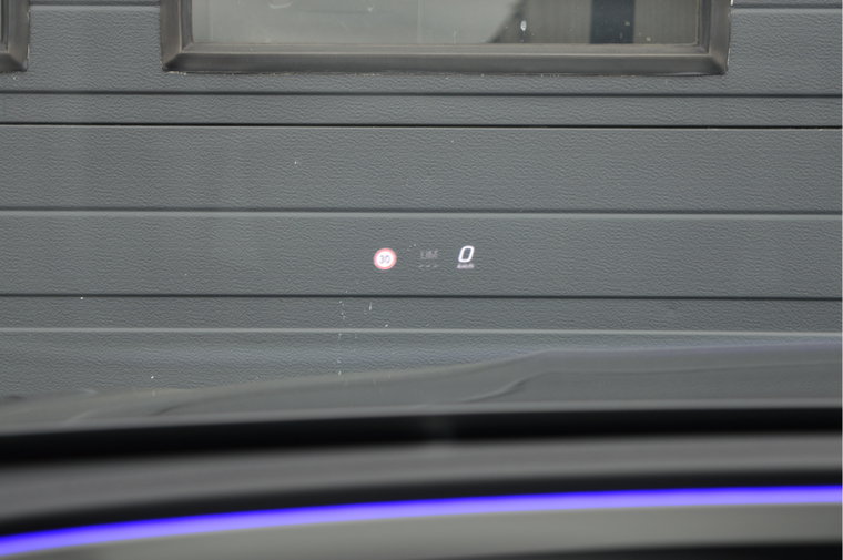 Vehicle Image 39