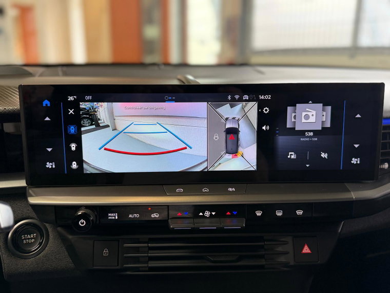 Vehicle Image 21
