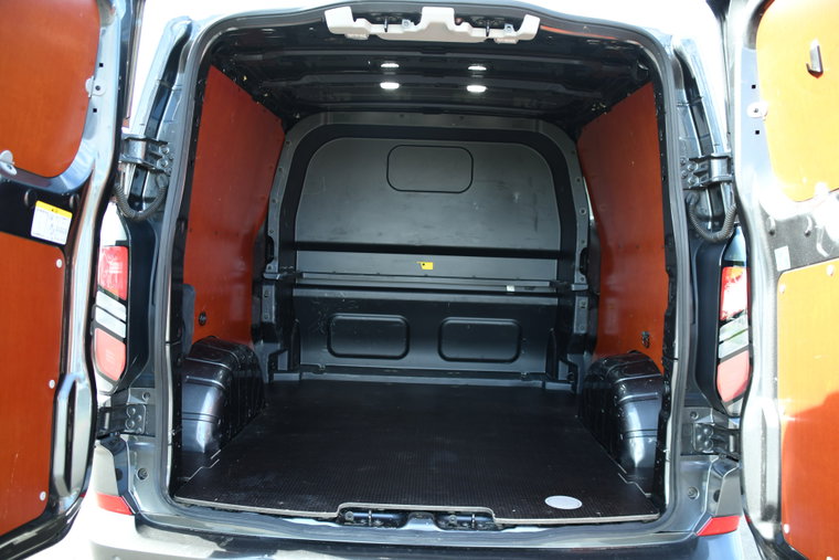 Vehicle Image 37