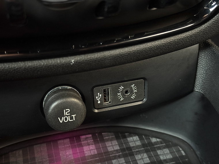 Vehicle Image 20