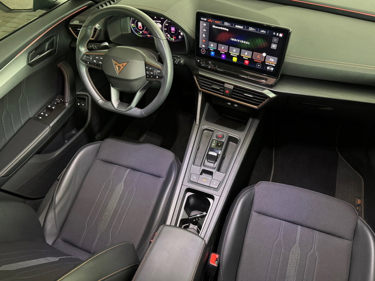 Vehicle Image 36