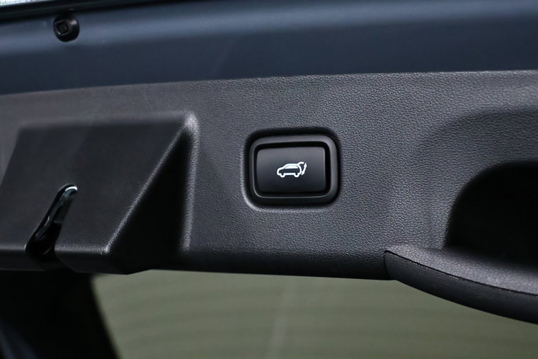 Vehicle Image 35