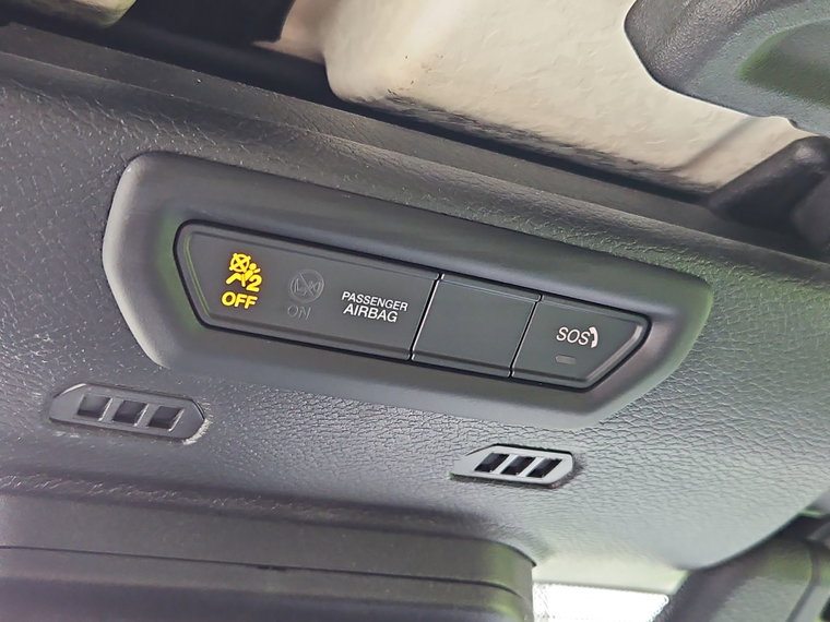 Vehicle Image 28