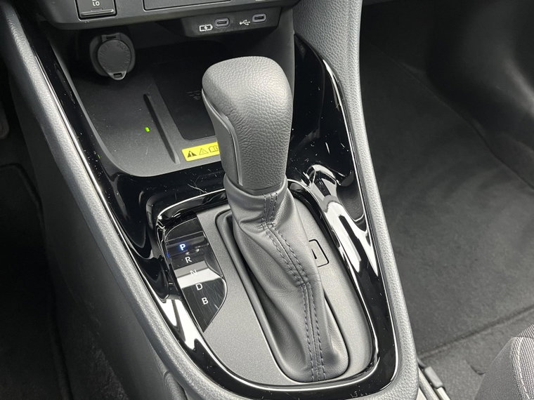 Vehicle Image 17