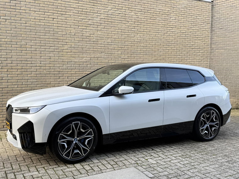 Vehicle Image 37