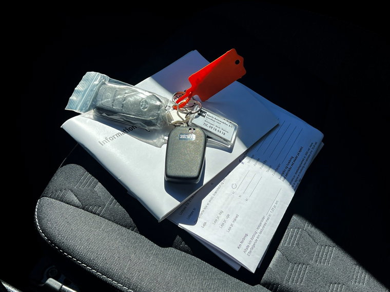 Vehicle Image 13