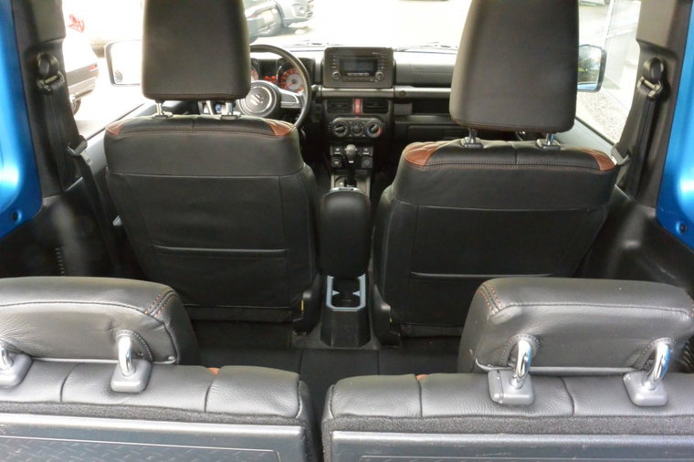 Vehicle Image 15