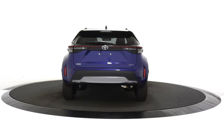 Vehicle Image 4