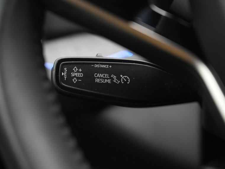 Vehicle Image 27