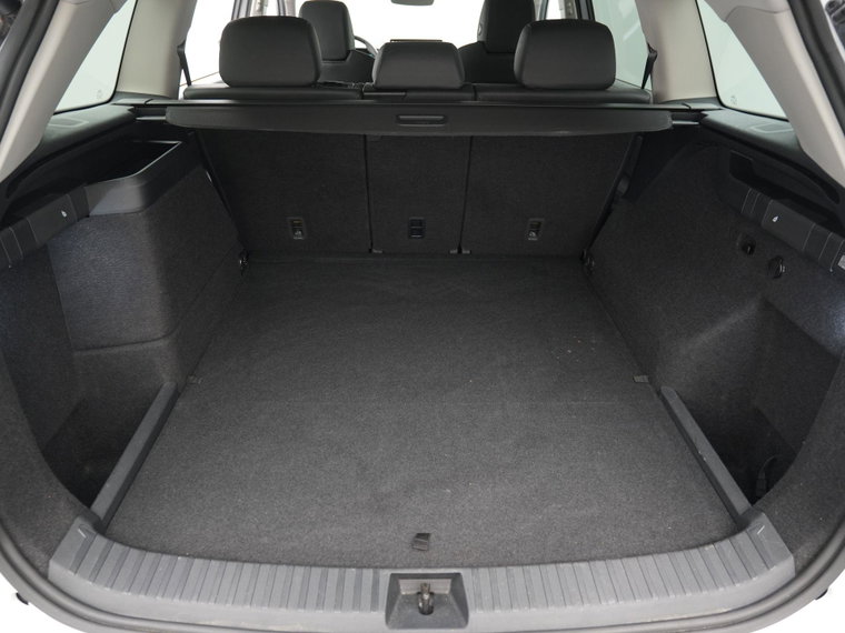 Vehicle Image 37