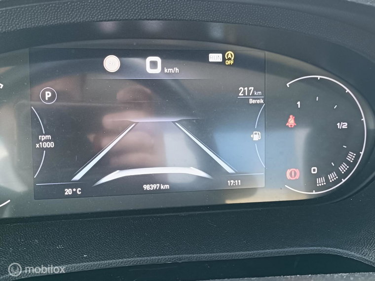 Vehicle Image 40