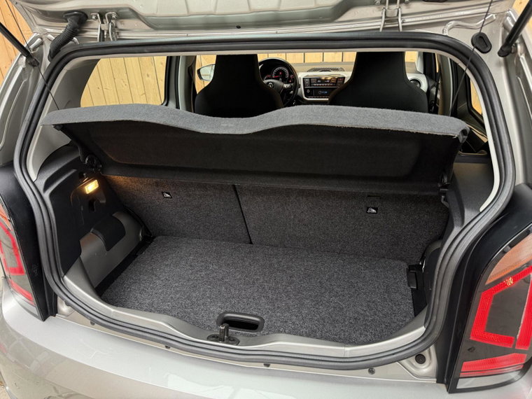 Vehicle Image 35