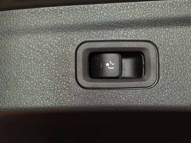 Vehicle Image 48