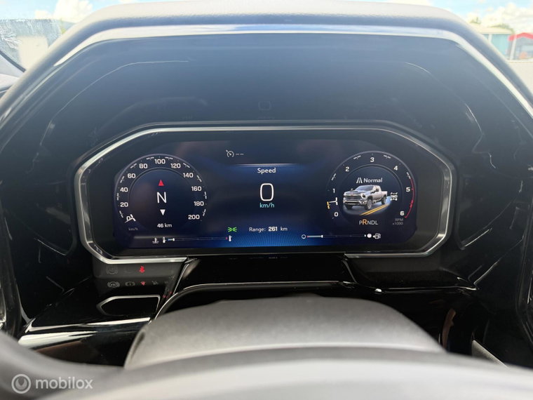Vehicle Image 33