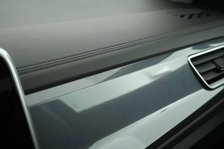 Vehicle Image 37